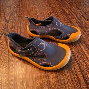 OP Ocean Pacific SZ 5/6 Toddler Water Shoes Beach Vacation Sand Strap Orange